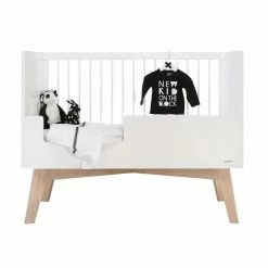 Kidsmill Sixties Cot Oak 120 X 60