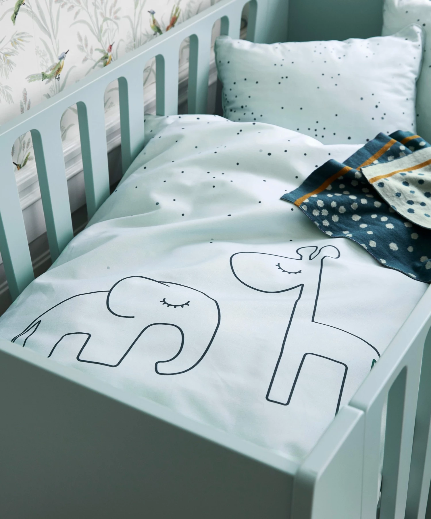 Done By Deer Bedlinen Dreamy Dots 100x140 6 Done By Deer Bedlinen Dreamy Dots 100x140