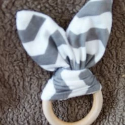 Houtkraam Theether Bunny Wood Knot