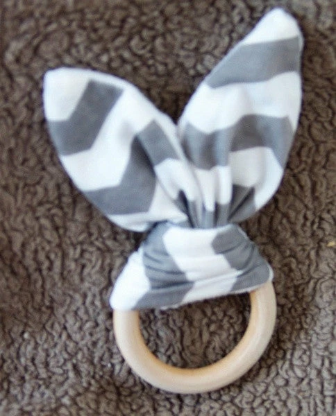 Houtkraam Theether Bunny Wood Knot 4 Houtkraam Theether Bunny Wood Knot