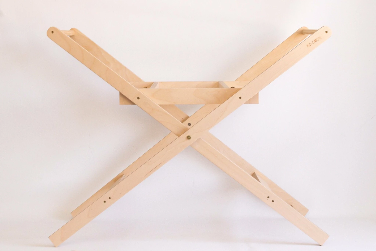 Ko-coon Moses Foldable Stand Baby Furniture 3 Ko-coon Moses Foldable Stand Baby Furniture