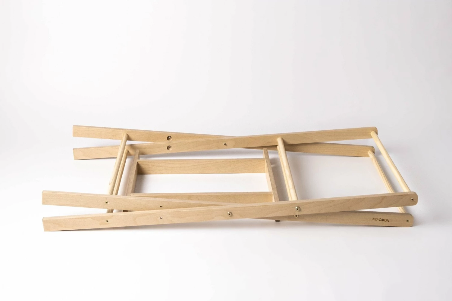 Ko-coon Moses Foldable Stand Baby Furniture 5 Ko-coon Moses Foldable Stand Baby Furniture